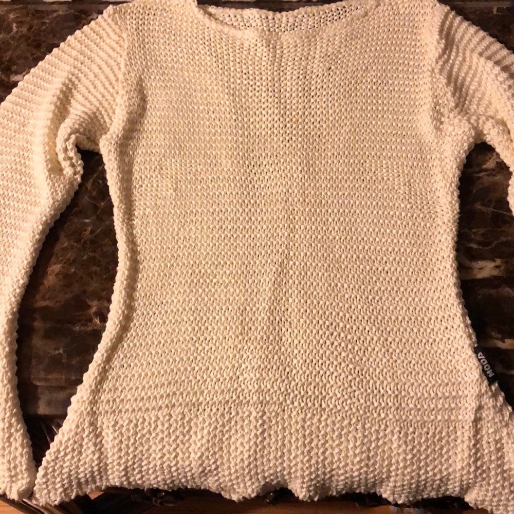 Off white knit sweater